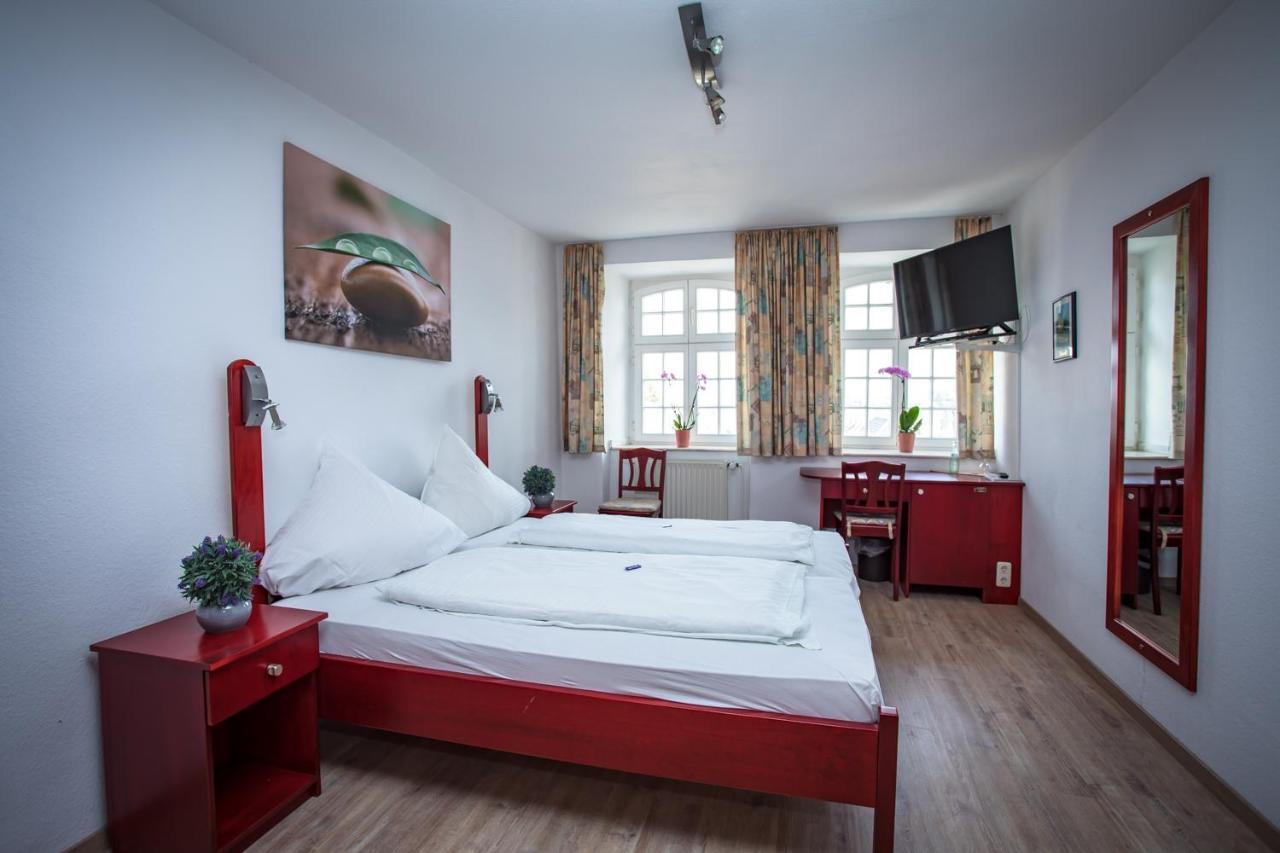 Hotel Ratskeller Nideggen Buitenkant foto