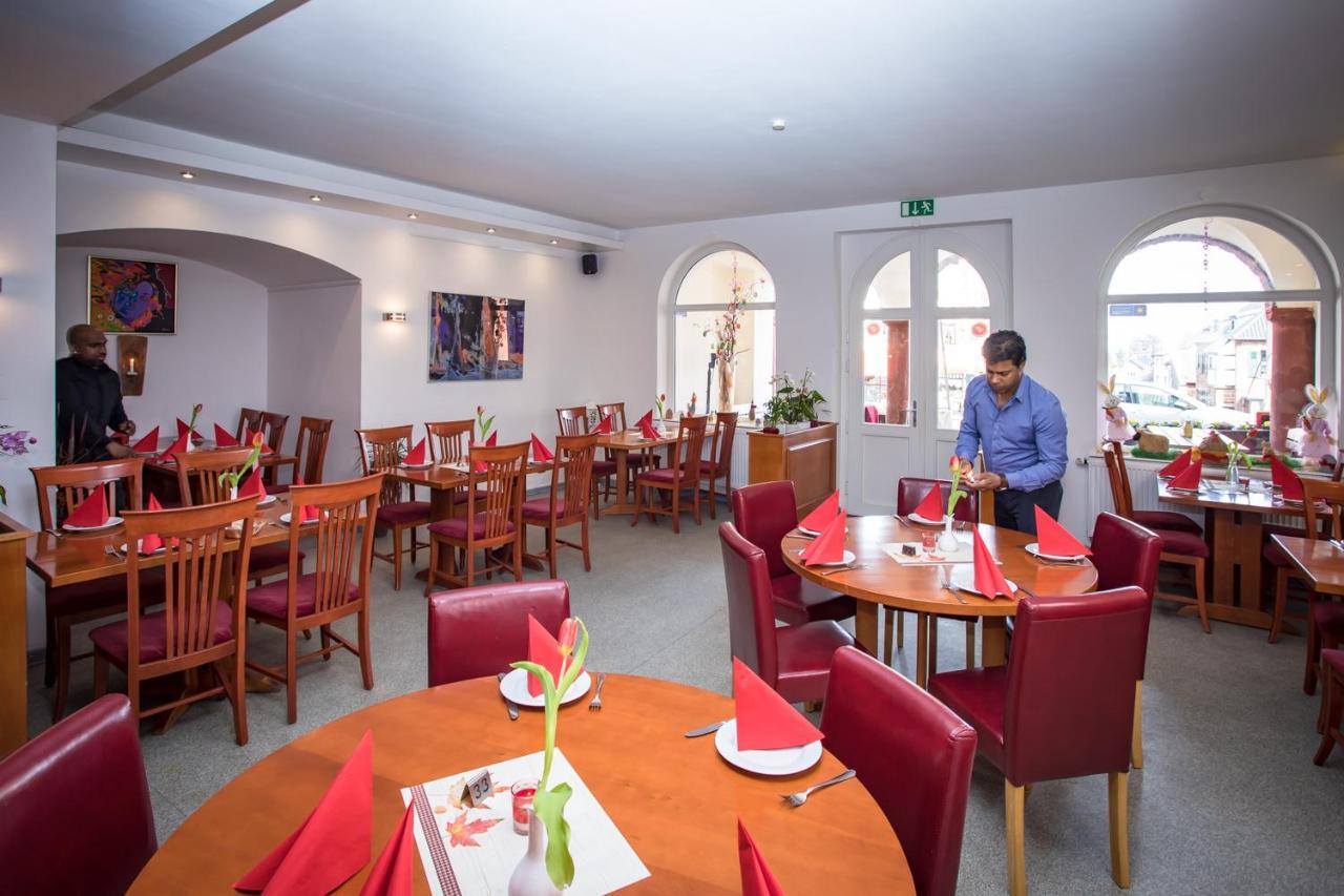 Hotel Ratskeller Nideggen Buitenkant foto